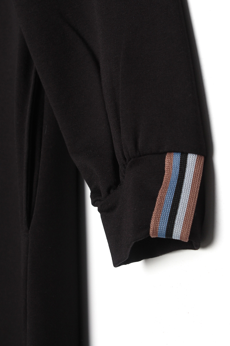 Eyelet Collar Colourful Striped Zipper Abaya