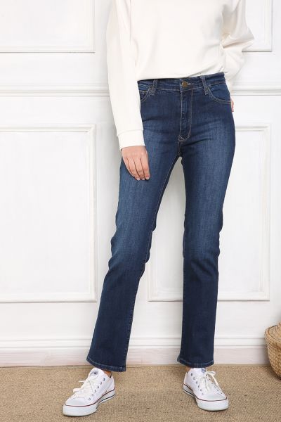 High Waist Straight Cut Jeans