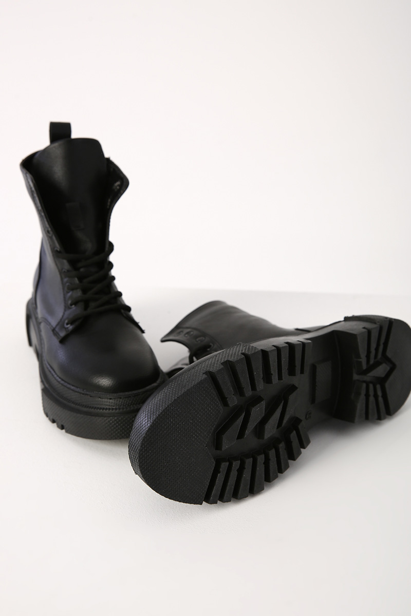 Lace Up Front Side Zipper Boots