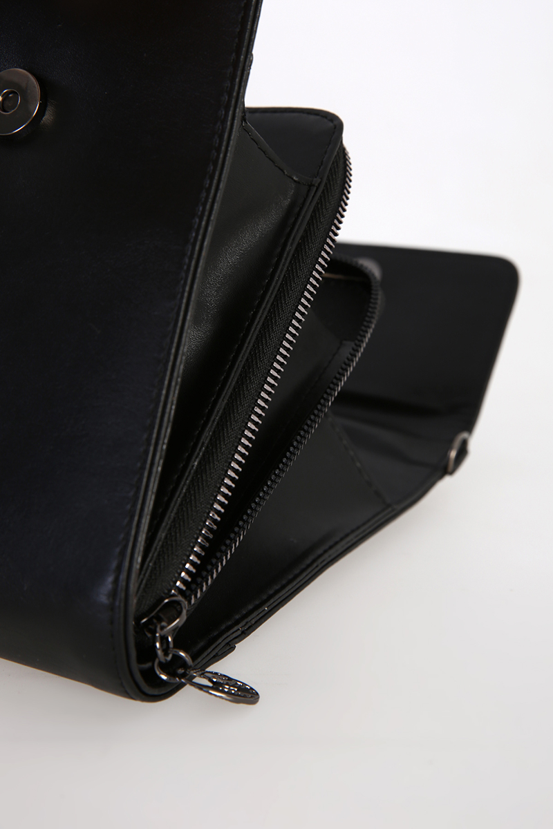 Flap Chain Wallet Bag